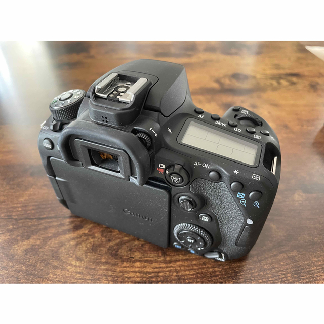Canon デジタル一眼レフカメラ EOS 90D ボディ Canon デジタル一眼レフカメラ EOS 90D ボディ