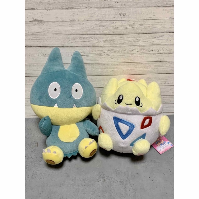 ポケモン(ポケモン)のポケモン ぬいぐるみ／ゴンベ・トゲピー 2コセット エンタメ/ホビーのおもちゃ/ぬいぐるみ(ぬいぐるみ)の商品写真