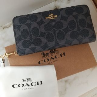 コーチ(COACH)の【新品未使用】COACH グレイ 長財布(財布)