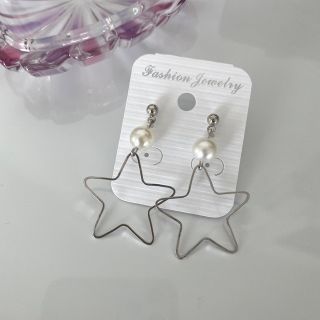 ハンドメイドピアス　星パールピアス★(ピアス)