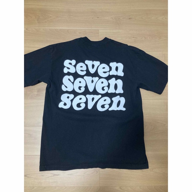 Girls Don't Cry(ガールズドントクライ)のseven seven seven puff print tee L 黒 新品 メンズのトップス(Tシャツ/カットソー(半袖/袖なし))の商品写真