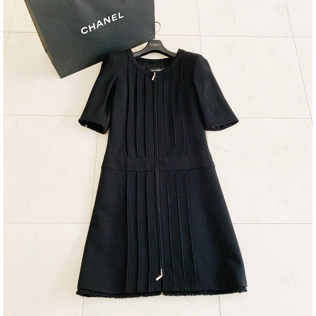 ご専用でございます。CHANEL ワンピース コート