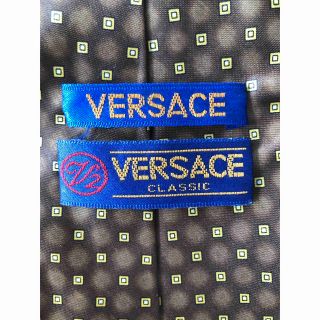 ヴェルサーチ(VERSACE)の【VERSACE】美品 ネクタイ　ドット柄(ネクタイ)