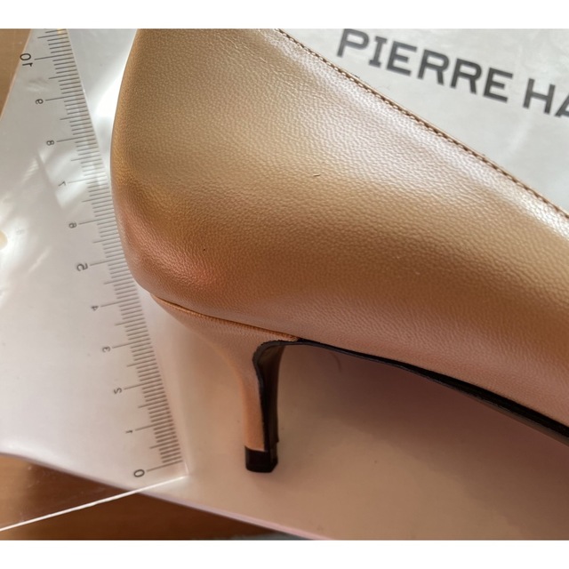 【PIERRE HARDY】ピエールアルディ　季節を先取りパンプス　新品未使用靴/シューズ