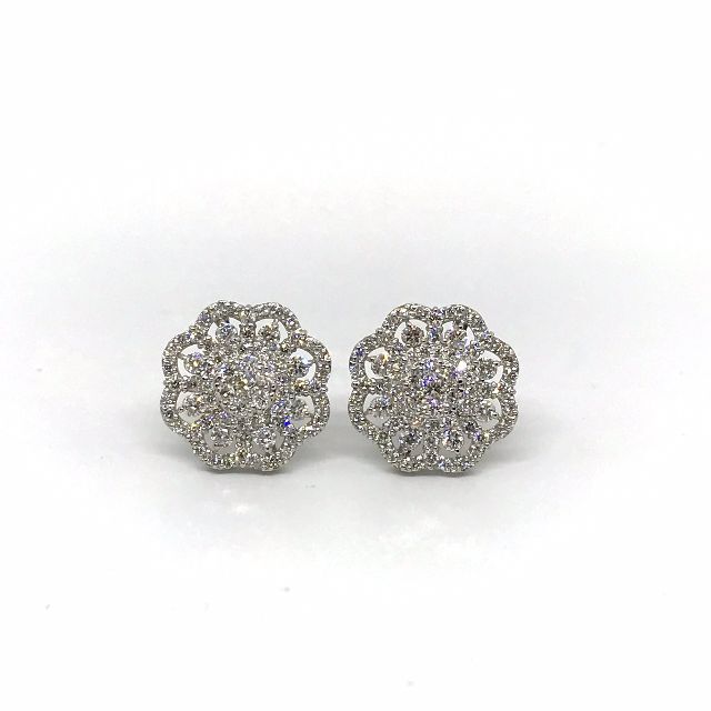 ★新品・未使用品★ダイヤモンドピアス　Pt900 D1.00ct レディースのアクセサリー(ピアス)の商品写真