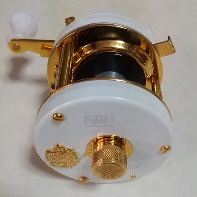AbuGarcia - 希少 アブガルシア アンバサダー 5500CDL パールホワイト AbuGarcia - 希少 アブガルシア アンバサダー 5500CDL パールホワイト