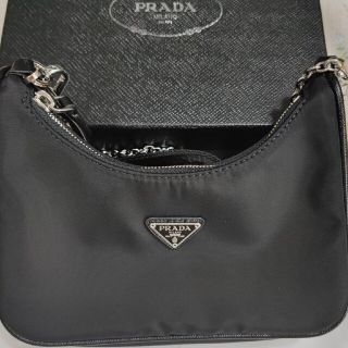 プラダ ナイロンバッグの通販 1,000点以上 | PRADAを買うならラクマ