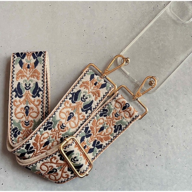 ショルダーストラップ 刺繍 スマホショルダー  スマホケース ショルダーベルト スマホ/家電/カメラのスマホアクセサリー(ネックストラップ)の商品写真