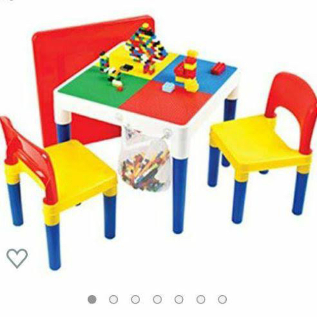 2 in 1 building table & chairs 新品 キッズ/ベビー/マタニティのおもちゃ(知育玩具)の商品写真