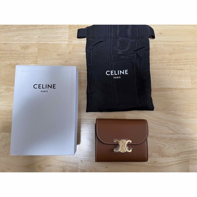celine(セリーヌ)のCELINE トリオンフ スモールウォレット レディースのファッション小物(財布)の商品写真