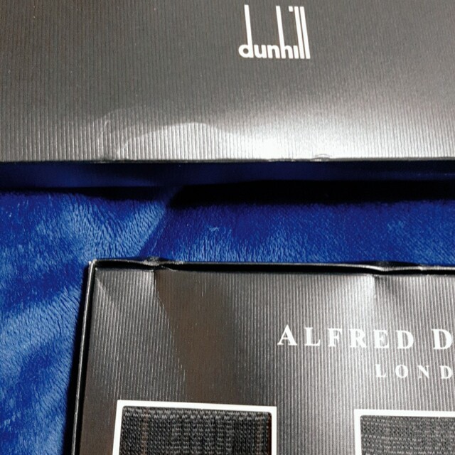 Dunhill(ダンヒル)の【未使用・箱付き】dunhill ダンヒル 紳士靴下 ビジネスソックス メンズのレッグウェア(ソックス)の商品写真