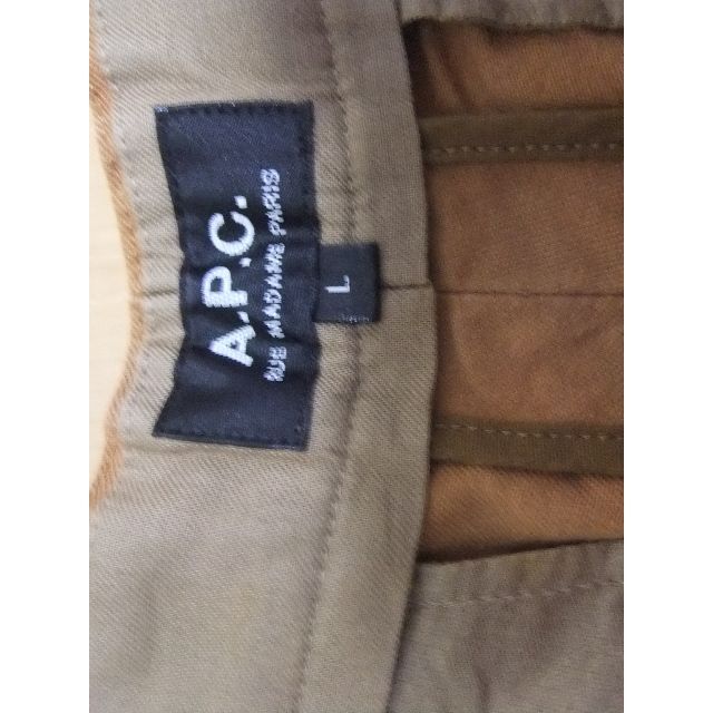 A.P.C(アーペーセー)のA.P.C アーペーセー　チノパン　L メンズのパンツ(チノパン)の商品写真