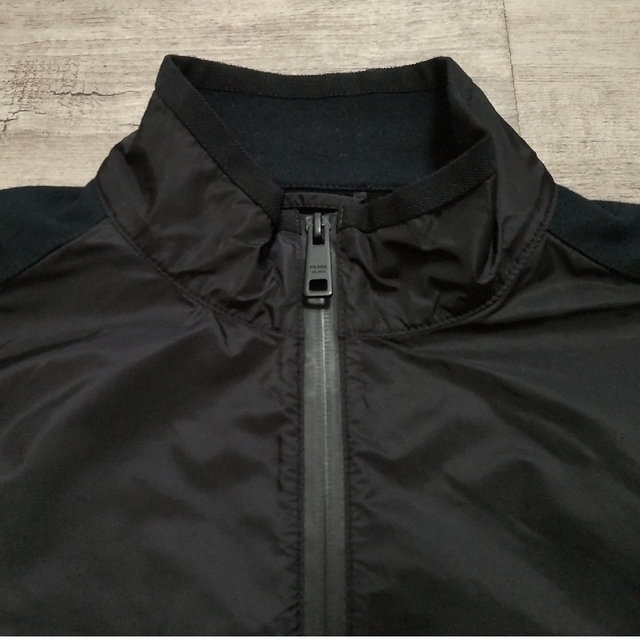 PRADA(プラダ)のPRADA トラックジャケット？ 異素材切り替えジャケット 黒 ブラック メンズのジャケット/アウター(その他)の商品写真