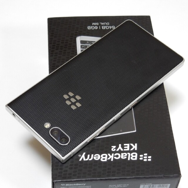 SIMフリー 国内版 DUAL BlackBerry KEY2 BBF100-8 - スマートフォン本体