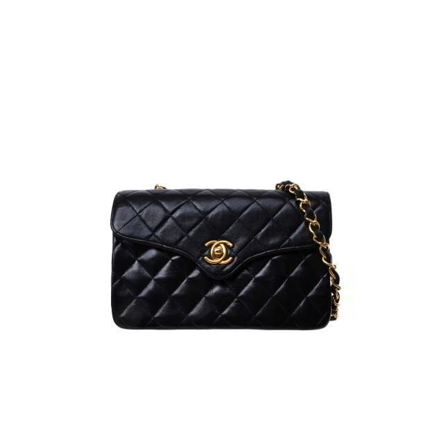 CHANEL ミニマトラッセ ラムスキン シグルチェーン ショルダー バッグ