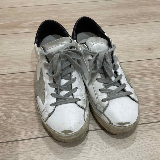 GOLDEN GOOSE(ゴールデングース)のゴールデングース　スニーカー　35 レディースの靴/シューズ(スニーカー)の商品写真