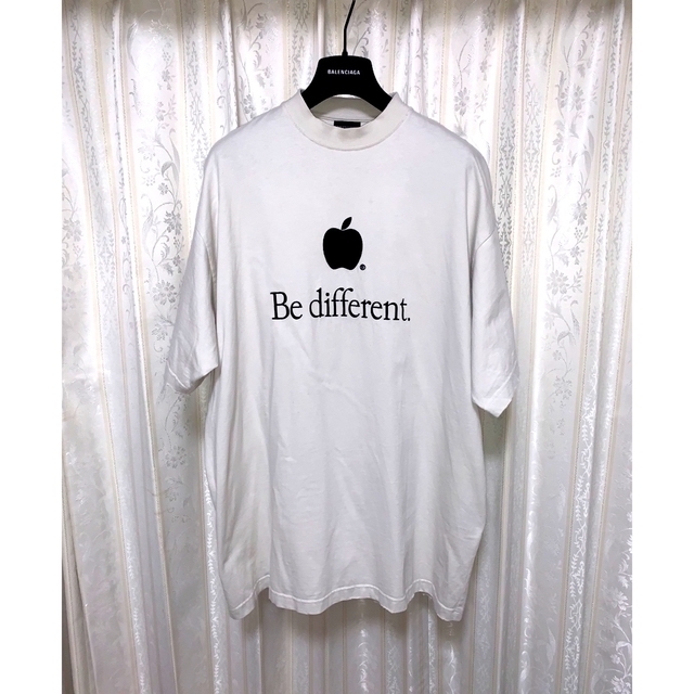 BALENCIAGA バレンシアガ Be different Tシャツ | フリマアプリ ラクマ