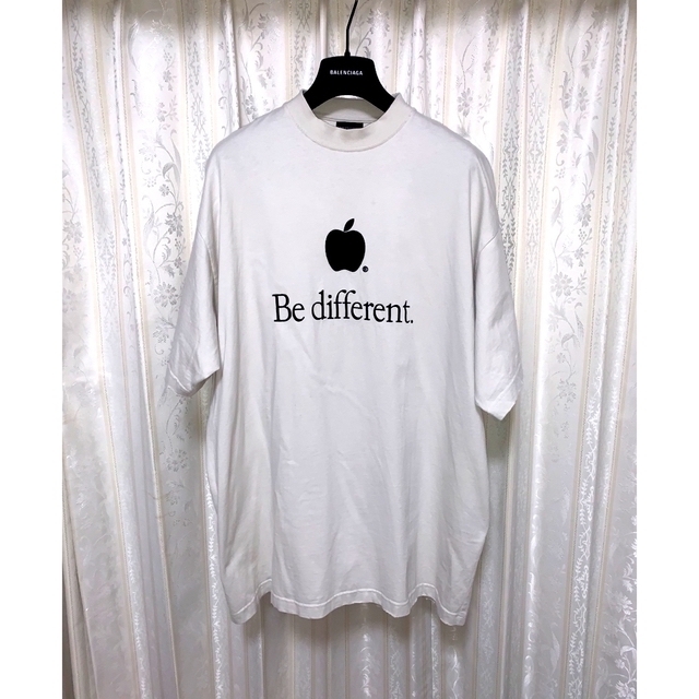 2022人気新作 - Balenciaga BALENCIAGA Tシャツ different Be