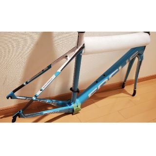 シマノ(SHIMANO)のマサオ様専用　focus cayo 2016 ag2rカラー(自転車本体)