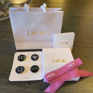 クリスチャンディオール(Christian Dior)のクリスチャンディオール　Dior ピンバッジ　プレゼント　リボン　ショップ袋(ノベルティグッズ)