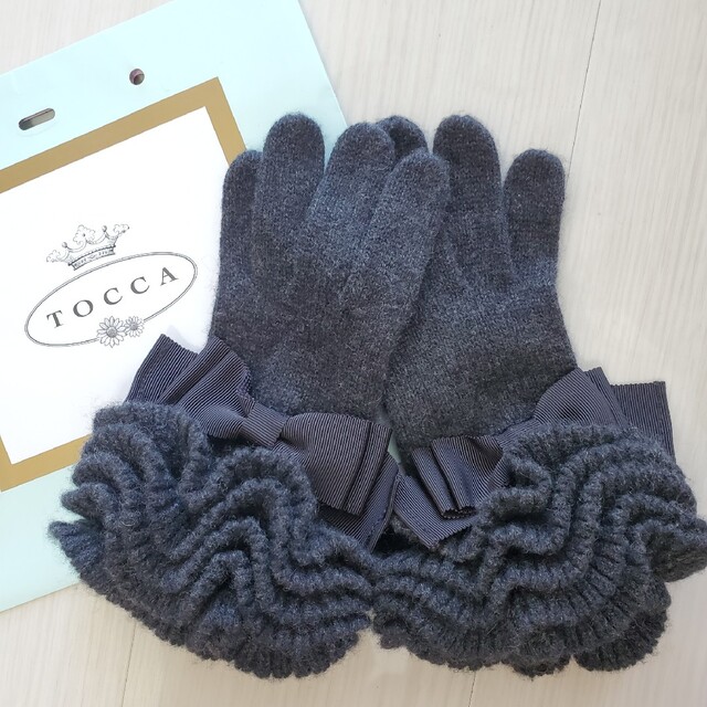 トッカ　TOCCA カシミヤ100%　フリル　手袋　グローブ