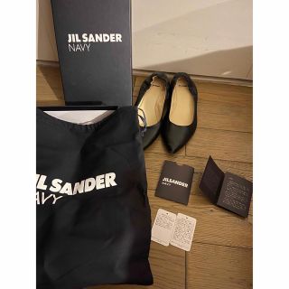 ジルサンダー(Jil Sander)のJIL SANDER NAVY フラット パンプス　37.5(ハイヒール/パンプス)