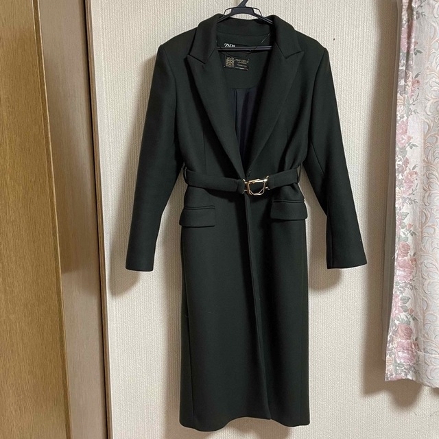 ZARA(ザラ)のZARA Green ウールロングコート　緑　最終値下げ！ レディースのジャケット/アウター(ロングコート)の商品写真