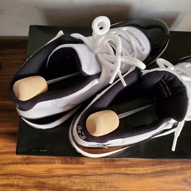 NIKE - ナイキ エアジョーダン11 レトロ コンコルド (2018)の通販 by