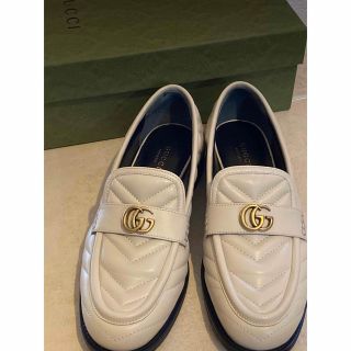 グッチ ローファー(ホワイト/白色系)の通販 100点以上 | Gucciを買う ...