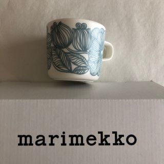 マリメッコ(marimekko)の新品未使用　マリメッコ　クルイェンポルヴィ　マグカップ(グラス/カップ)