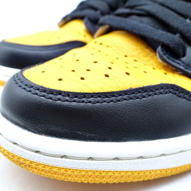 NIKE(ナイキ)のNIKE 2022 AIR JORDAN1 RETRO HIGH OG TAXI メンズの靴/シューズ(スニーカー)の商品写真