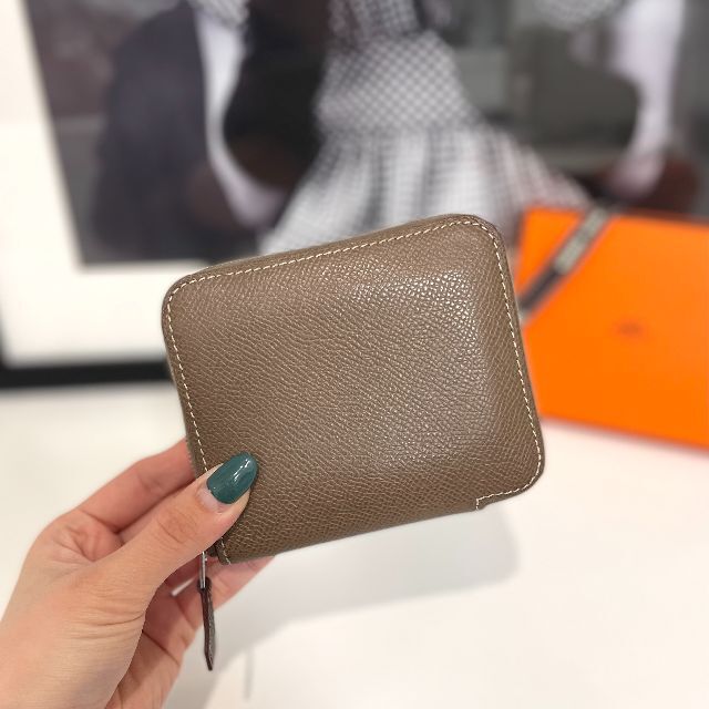 エルメス アザップコンパクトシルクイン エトゥープ Z刻印 | labiela.com