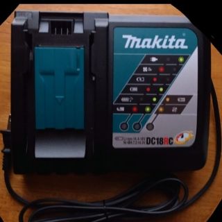 マキタ(Makita)のマキタ　急速充電器　DC18RC 純正(その他)