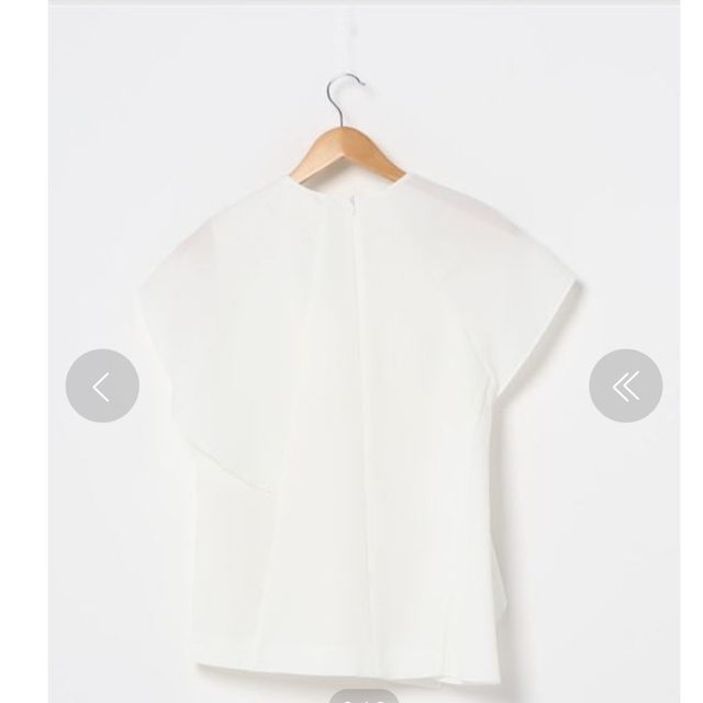 安い正規品 新品*AKIRA ボウタイ とろみブラウス 36 NAKA NEW在庫