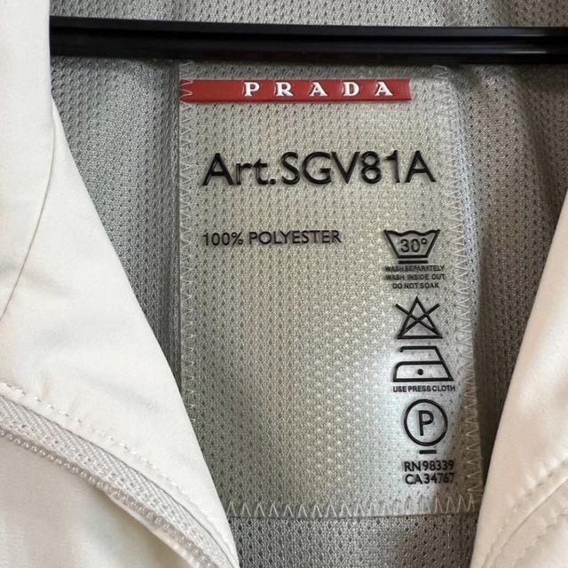 PRADA(プラダ)のPRADA sports ナイロンベスト メンズのジャケット/アウター(ブルゾン)の商品写真
