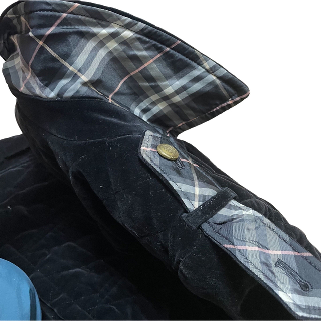 BURBERRY BLUE LABEL(バーバリーブルーレーベル)のBURBERRY BLUE LABEL キルティング　ベロア　ダブルライダース レディースのジャケット/アウター(ライダースジャケット)の商品写真