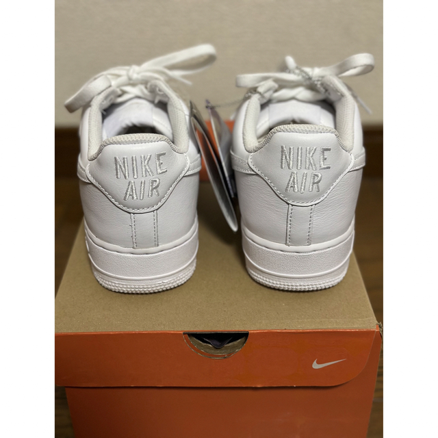 NIKE(ナイキ)のナイキエアフォース1  NIKE AIR FORCE 1 ホワイト 26cm メンズの靴/シューズ(スニーカー)の商品写真