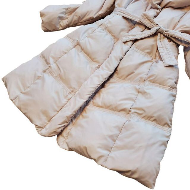 【極美品】PECA ペカ　オーバーサイズ　ダウンコート　Aライン　大きいサイズ レディースのジャケット/アウター(ダウンコート)の商品写真