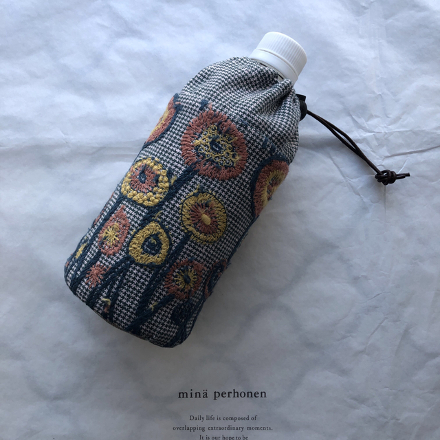 mina perhonen - ハンドメイド☆ペットボトルカバー350ml☆ミナペルホネン path グレー☆の通販 by pastel's