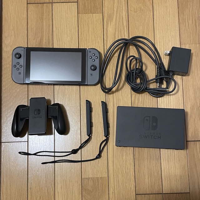 ゲームソフト/ゲーム機本体Switch 黒　本体　セット　ケース付き