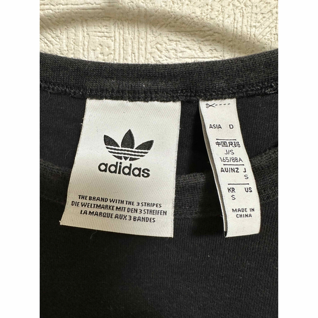 adidas(アディダス)のadidas   半袖　Tシャツ　黒 メンズのトップス(Tシャツ/カットソー(半袖/袖なし))の商品写真