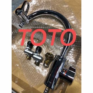 トウトウ(TOTO)のTOTO キッチン混合水栓(収納/キッチン雑貨)