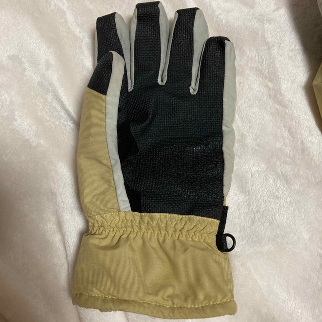 O'NEILL(オニール)のO'NEILL❤︎スキー手袋❤︎サイズS（21センチ） スポーツ/アウトドアのスノーボード(ウエア/装備)の商品写真