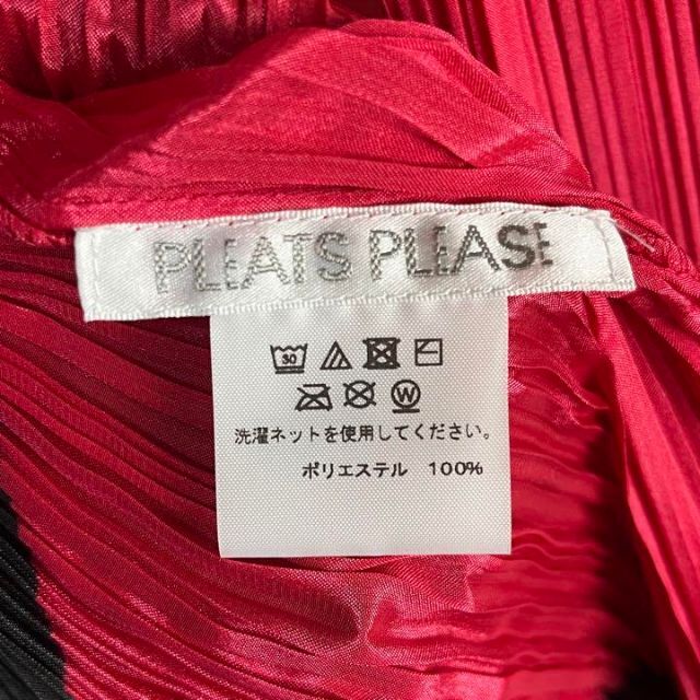 PLEATS PLEASE ISSEY MIYAKE(プリーツプリーズイッセイミヤケ)の【極美品】2020 PLEATS PLEASE レコード プリーツ ポンチョ レディースのジャケット/アウター(ポンチョ)の商品写真