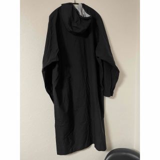 海外販売× ☆美品☆ COMOLI コモリ レインコート 22SS Freeサイズ 黒