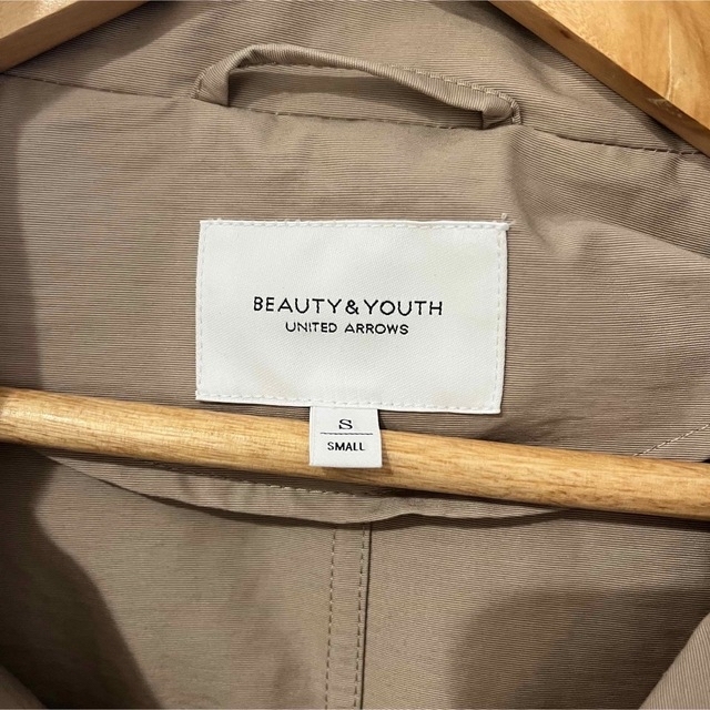 BEAUTY&YOUTH UNITED ARROWS(ビューティアンドユースユナイテッドアローズ)のビューティーアンドユース グログランフードマウンテンパーカー BEIGE 【S】 メンズのジャケット/アウター(マウンテンパーカー)の商品写真