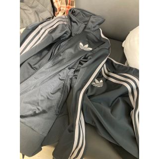 オリジナルス(Originals（adidas）)のアディダスオリジナル　adidas ジャージ　M セットアップ　上下(ジャージ)