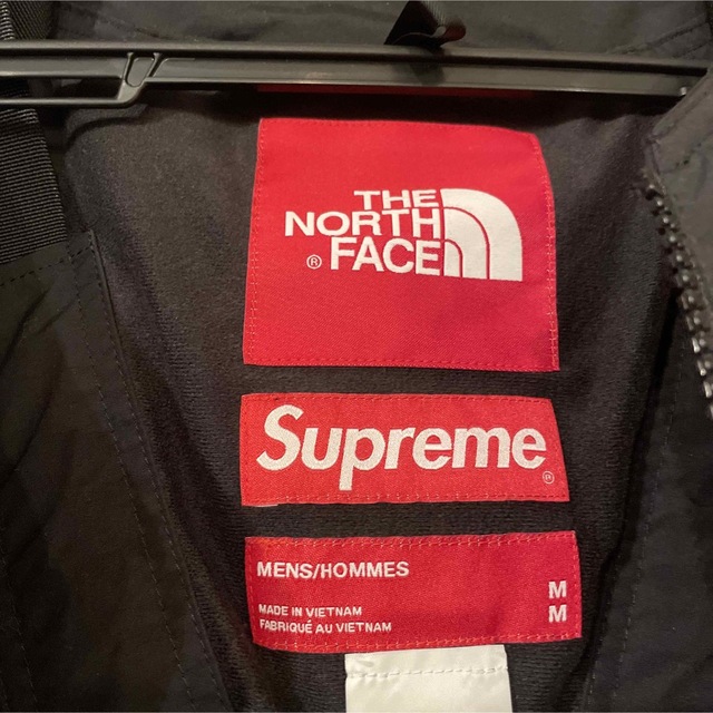 Supreme(シュプリーム)のSupreme×The North Face RTG Vest メンズのトップス(ベスト)の商品写真