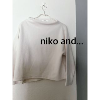 ニコアンド(niko and...)のニコアンド　ふわふわ　トップス(ニット/セーター)