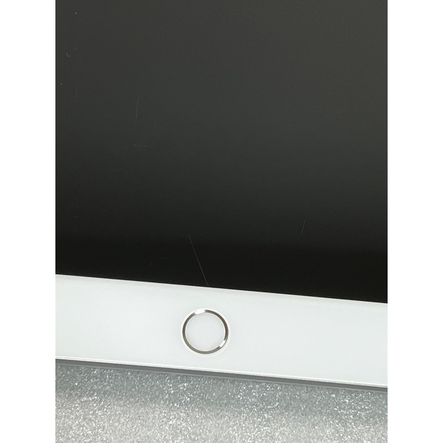 SIMフリー iPad 第6世代 32GB  MR6P2J/A シルバー一括○